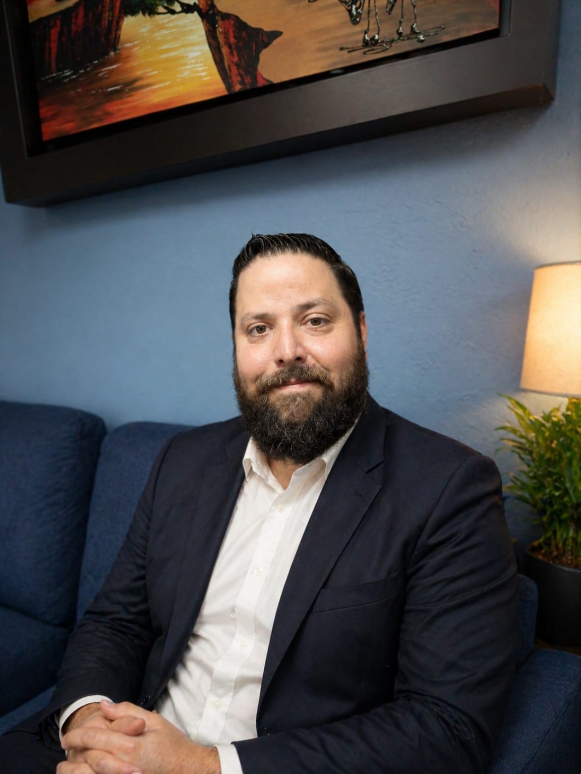 Diego Morales, asesor de Trámites Migratorios DEM